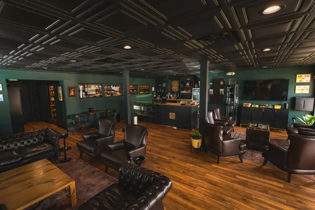 LA Cigar Collective - Lounge