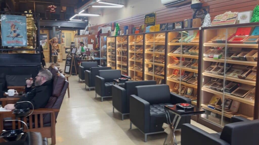 Smokes Cigar Lounge Reading PA