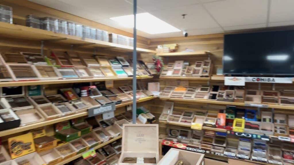 Smokes Cigar Lounge Reading PA